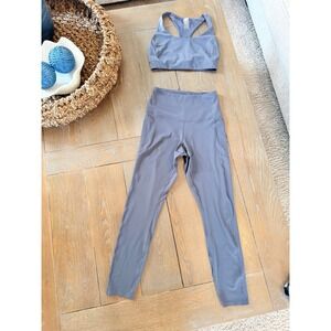 Rhone Revive Activewear Set Women in Grey Size Small Sports Bra & Leggings
